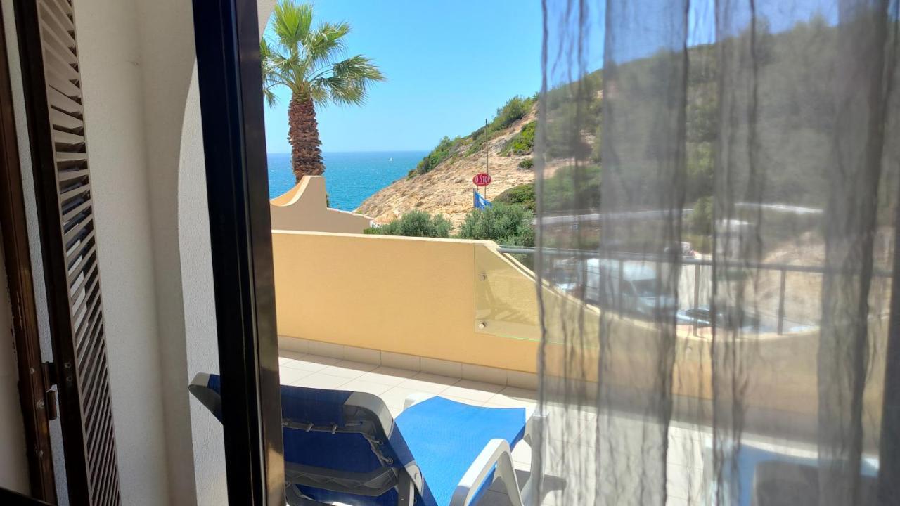 Centeanes Beach Apartment Carvoeiro  Eksteriør billede