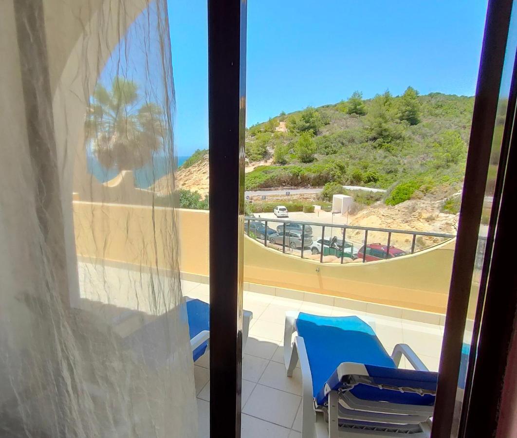 Centeanes Beach Apartment Carvoeiro  Eksteriør billede