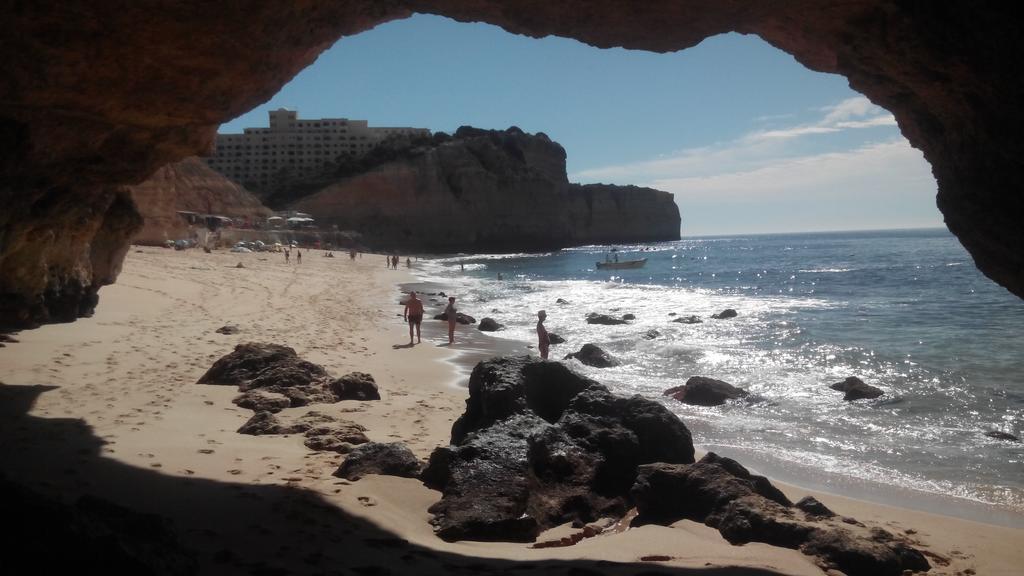 Centeanes Beach Apartment Carvoeiro  Eksteriør billede