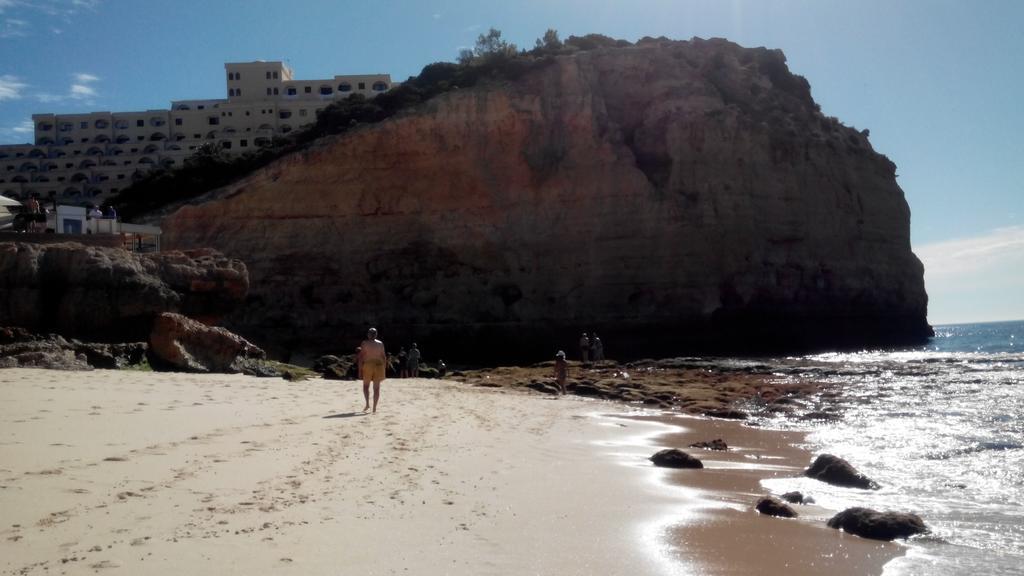 Centeanes Beach Apartment Carvoeiro  Eksteriør billede
